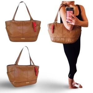 Coach Park North South Tote Tan Genuine Leather F23284